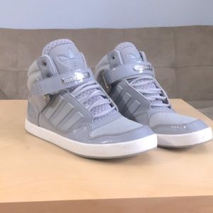 Size 11 Adidas mid-tops